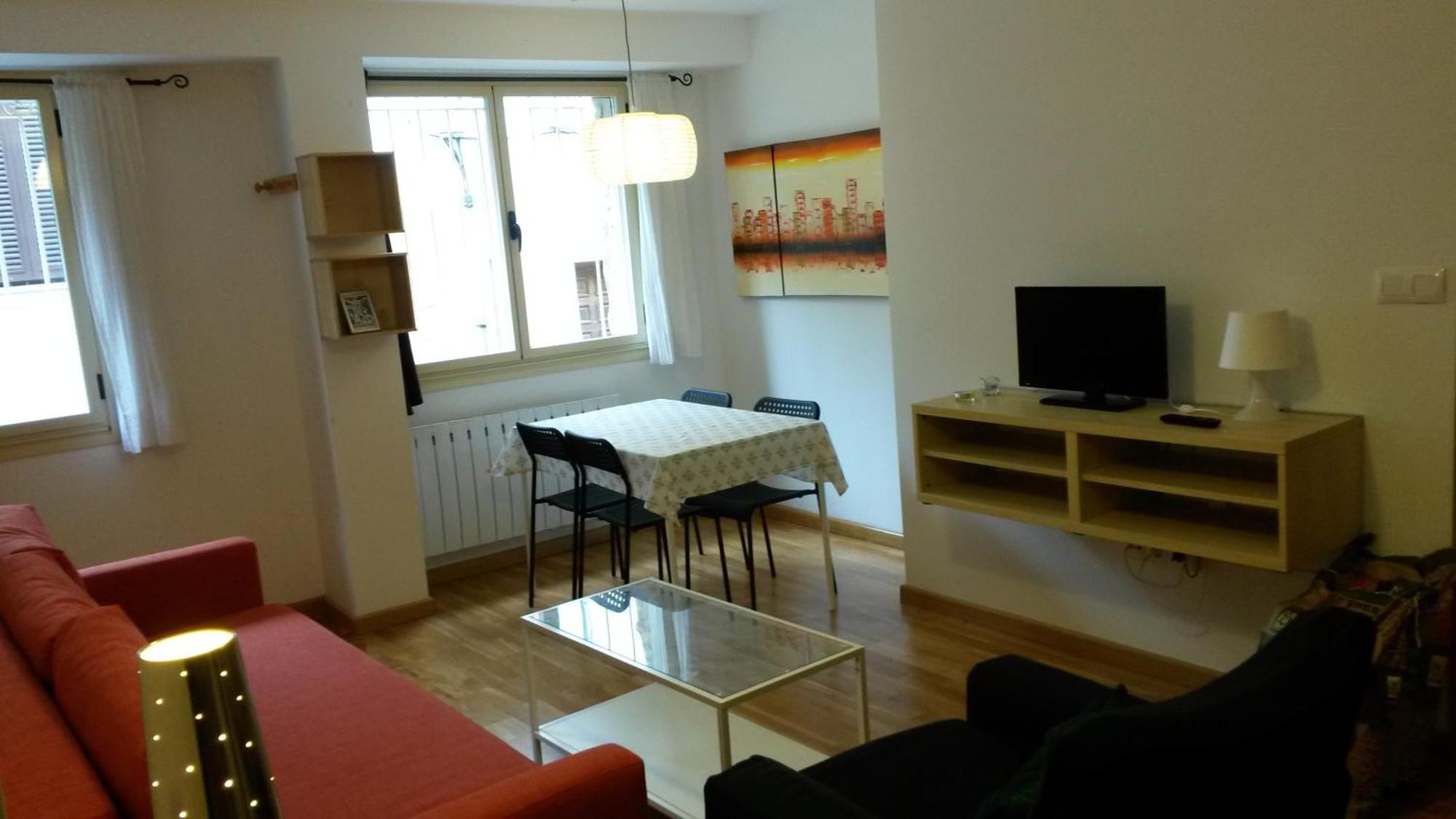 Apartamentos El Camino Villafranca del Bierzo Kültér fotó