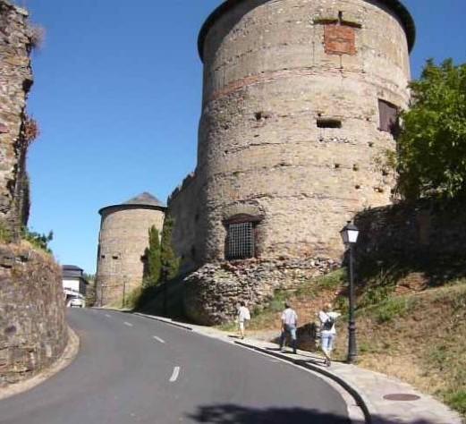 Apartamentos El Camino Villafranca del Bierzo Kültér fotó