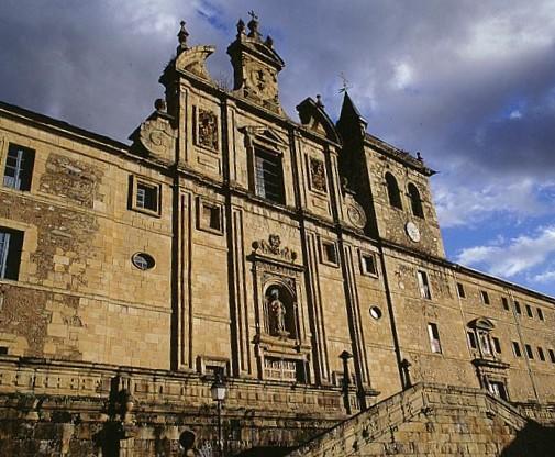 Apartamentos El Camino Villafranca del Bierzo Kültér fotó